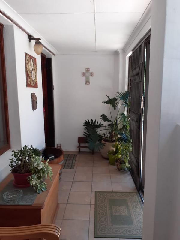 3 Bedroom Property for Sale in Albertinia Western Cape